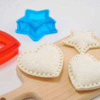 Plastic Sandwich Cutter and Sealer Cookie Cutters for Kids